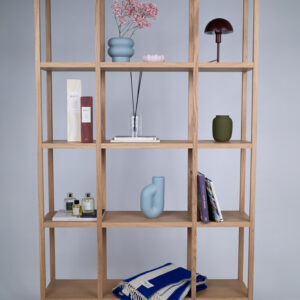 Oak veneer shelf Elm by Matí