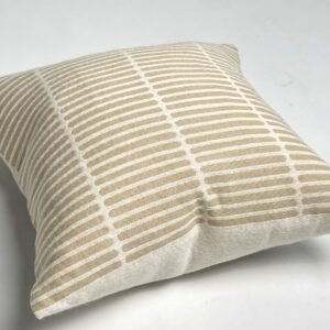 Cotton blend cushion cover Motivo by MATÍ – beige