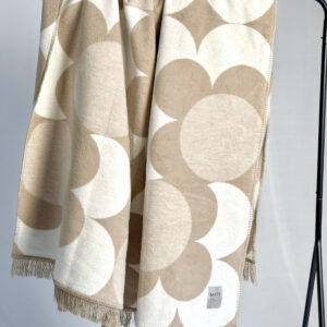 Cotton blend throw Luma by Matí – beige