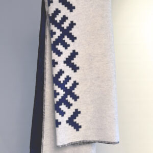 Cotton blend throw Linea by Matí – dark blue