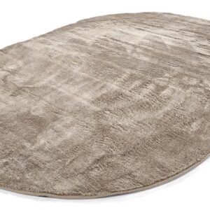 Rug Aranga - oval soft pile, brown