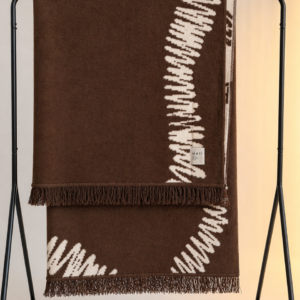 Cotton blend throw Olivia by Matí – brown