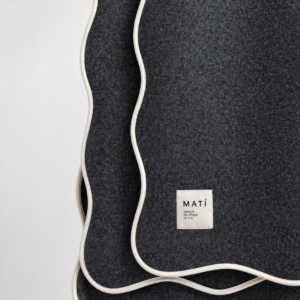 Wool Bedspread Steel by Matí