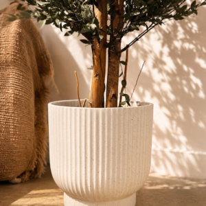 Ceramic Plant Pot Palma – white