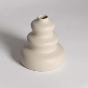 Handcrafted Vase "Tide - Off-white"